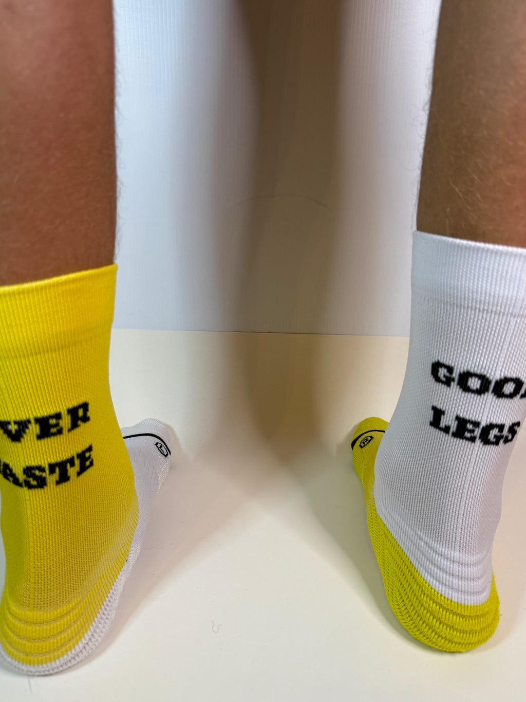 Löparstrumpor ”Never waste good legs”