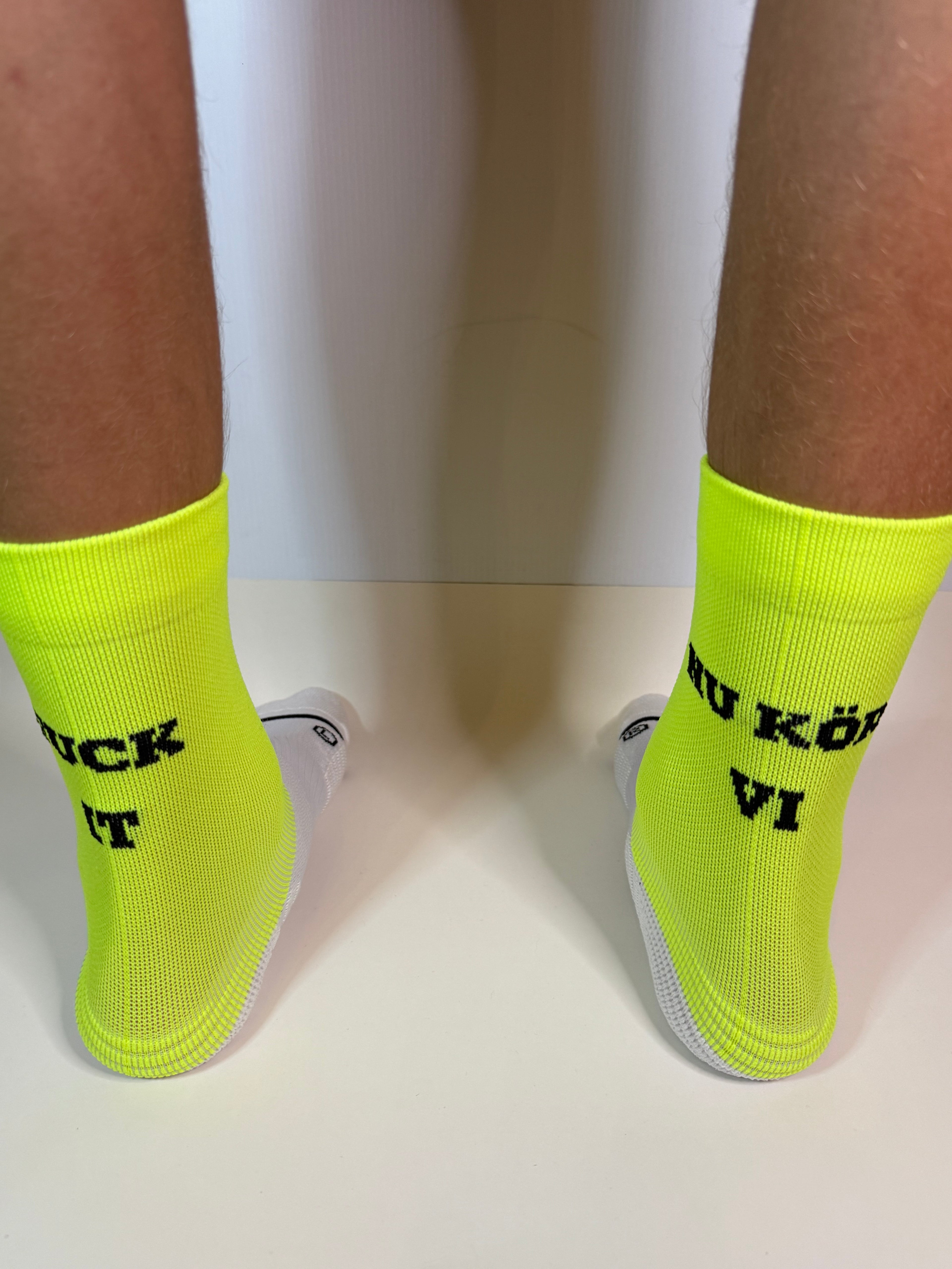 Löparstrumpor ”Fuck it nu kör vi”